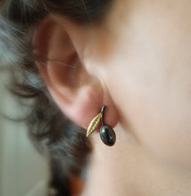 Görseli Galeri görüntüleyiciye yükleyin, Olea Dal Küpe Kombinler