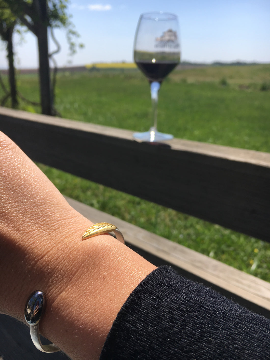 Olea Cuff